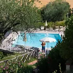 Serafini 34 Con Piscina E Vista Mozzafiato