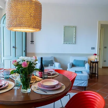 アパート Serafini 34 Con Piscina E Vista Mozzafiato